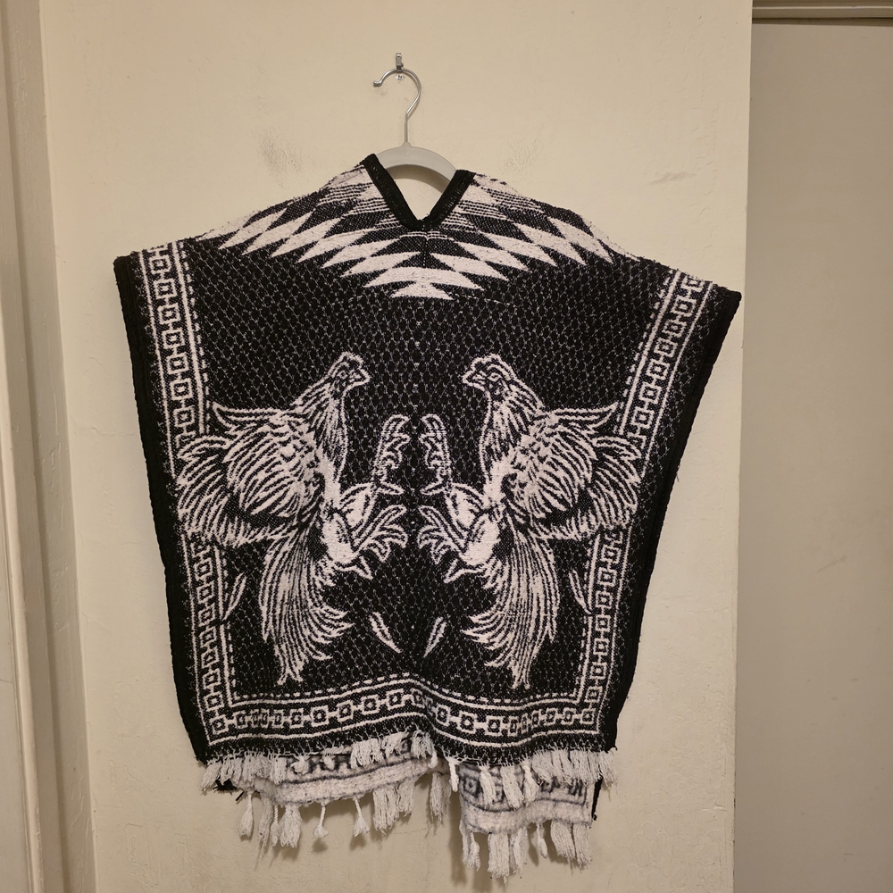 Black and White Rooster Design hooded  Poncho Traditional Mexican Clothing kids